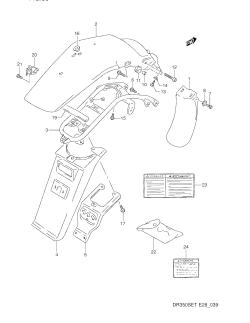 039 - REAR FENDER (MODEL L /​ M /​ N /​ P)